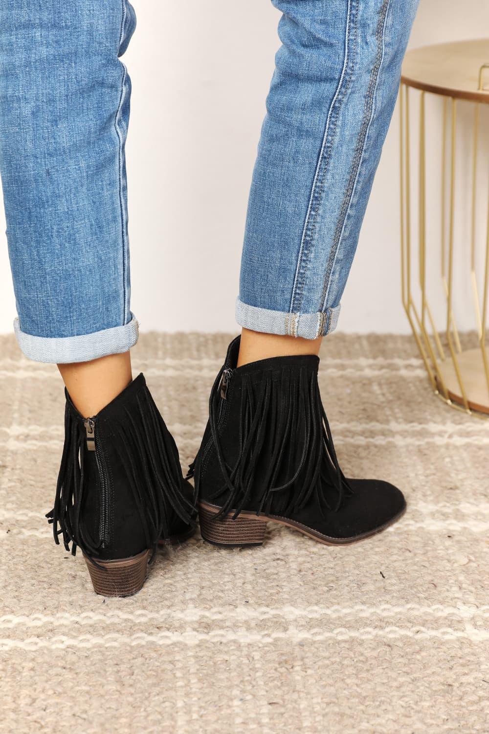 Legend Women's Fringe Cowboy Western Ankle Boots-Trendy Canvas